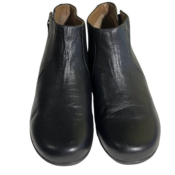 Dansko Black Leather Women’s  Ankle Shoes Sz 39 - Picture 2 of 9